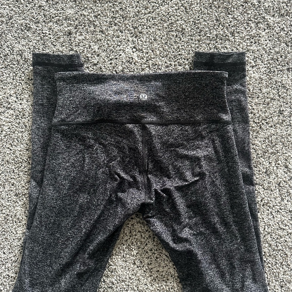 Lululemon low rise 28” inseam leggings